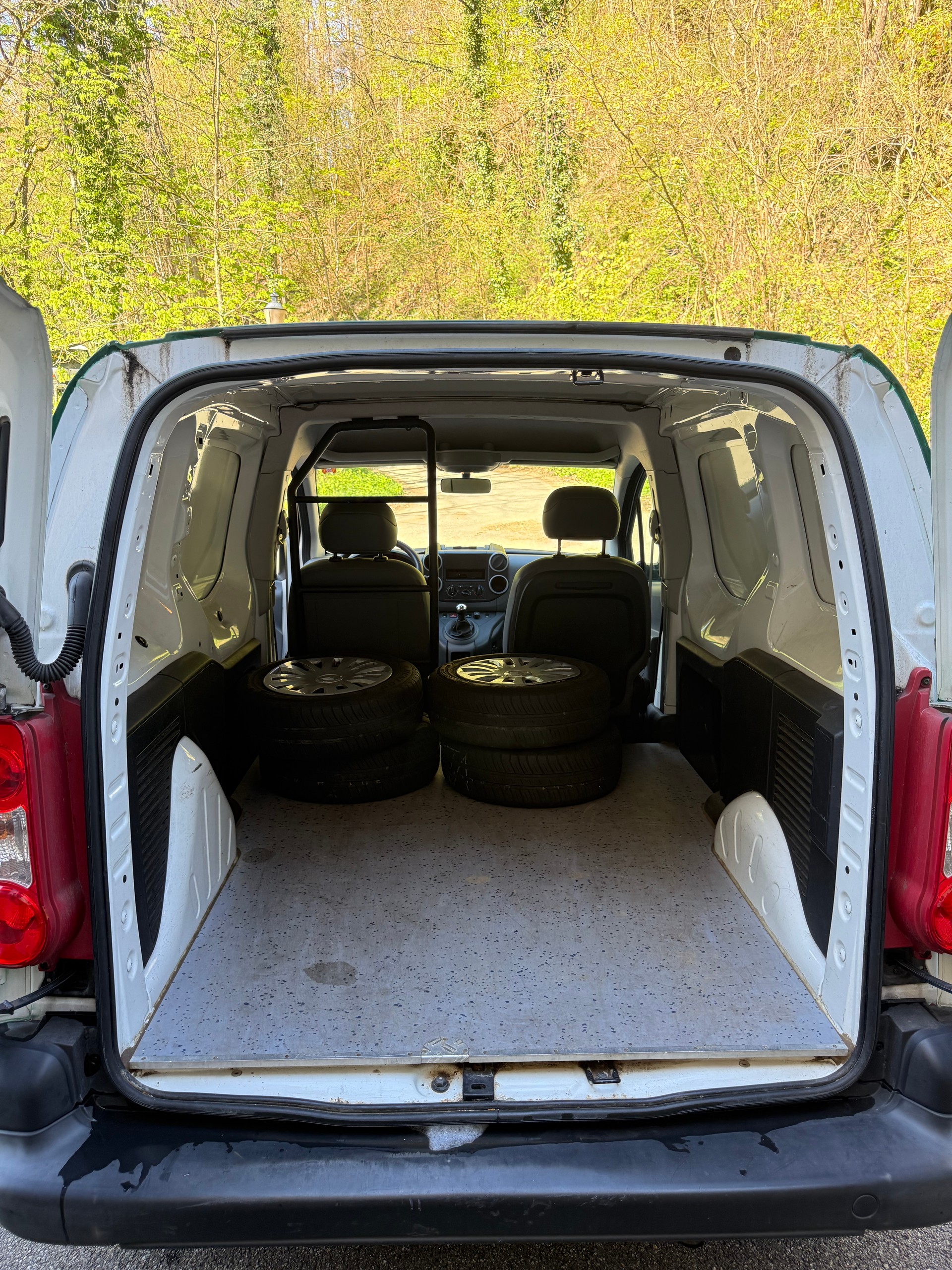 CITROEN Berlingo 1.6i 600-image-12