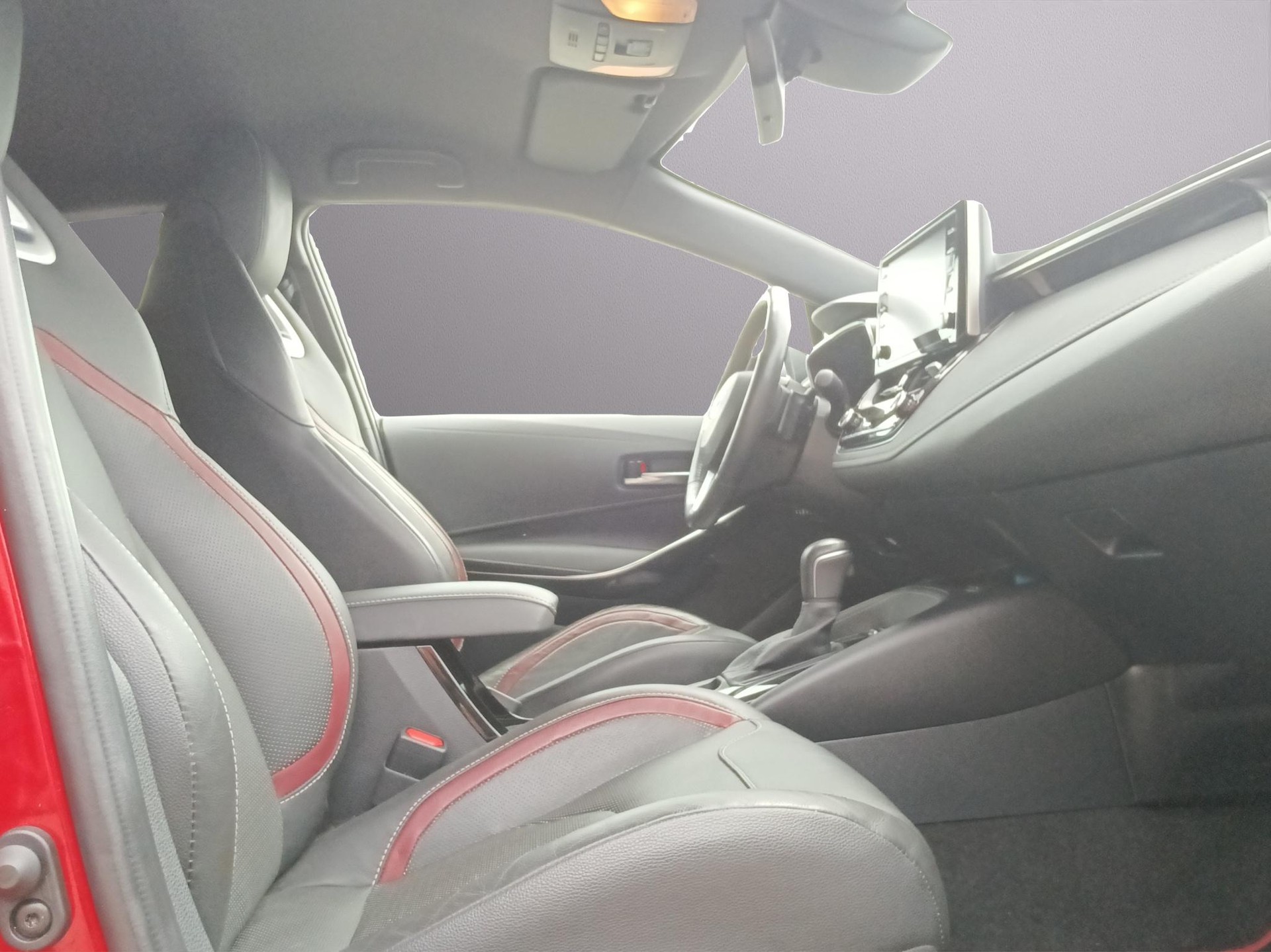 TOYOTA Corolla 2.0 HSD Style-image-12