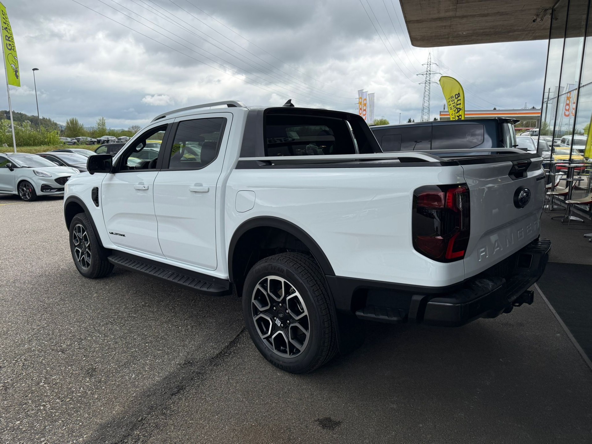 FORD Ranger Wildtrak 2.0 Eco Blue e-4WD Automat-image-5