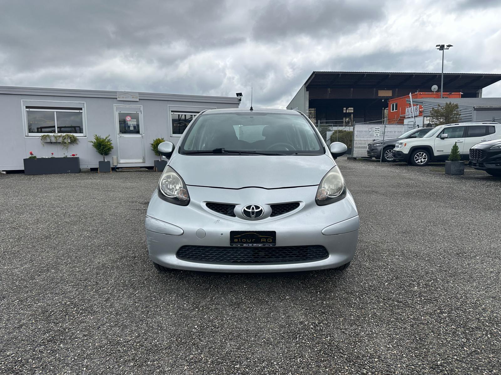 TOYOTA Aygo 1.0 blue MultiMode-image-0