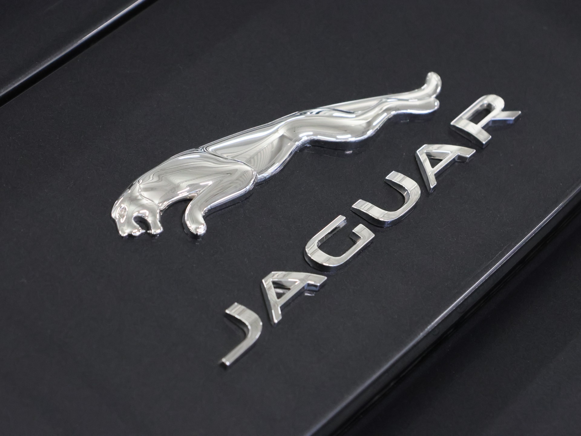 JAGUAR F-Type Convertible 3.0 V6 S/C Automatik *Meridian Soundsystem* *Gepäckträger* *Rückfahrkamera*-image-17