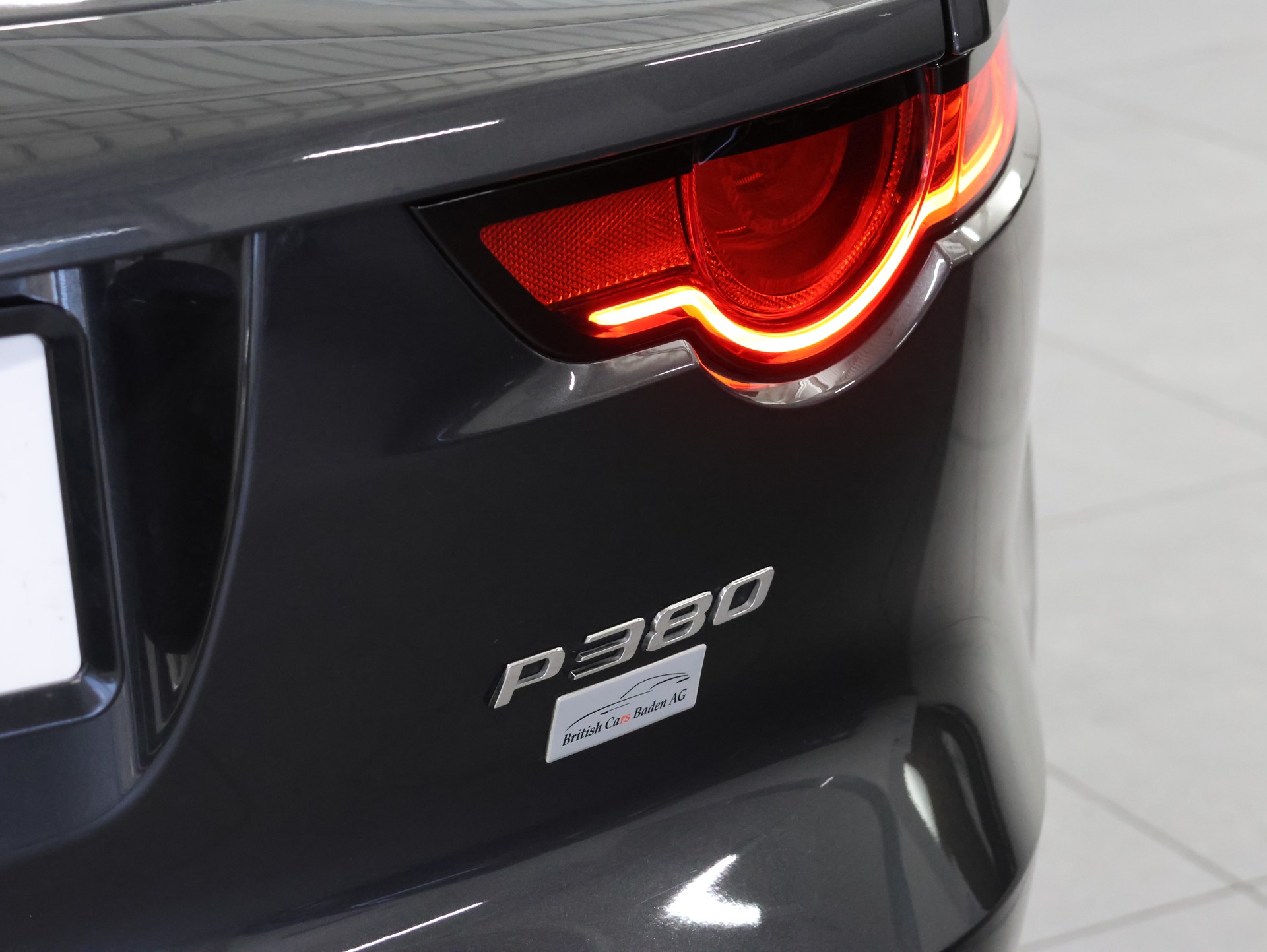 JAGUAR F-Type Convertible 3.0 V6 S/C Automatik *Meridian Soundsystem* *Gepäckträger* *Rückfahrkamera*-image-14