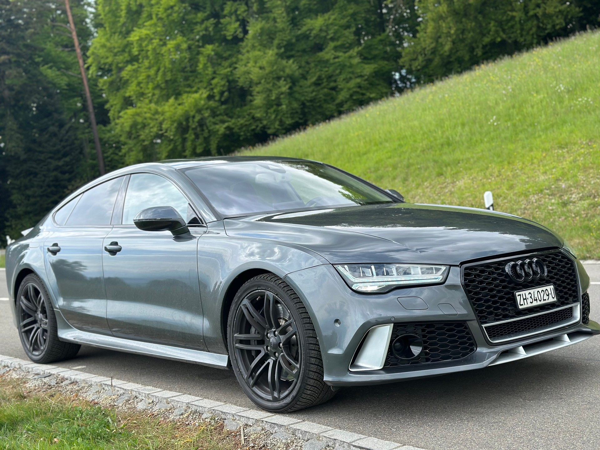 AUDI RS7 Sportback 4.0 TFSI V8 quattro S-tronic-image-0
