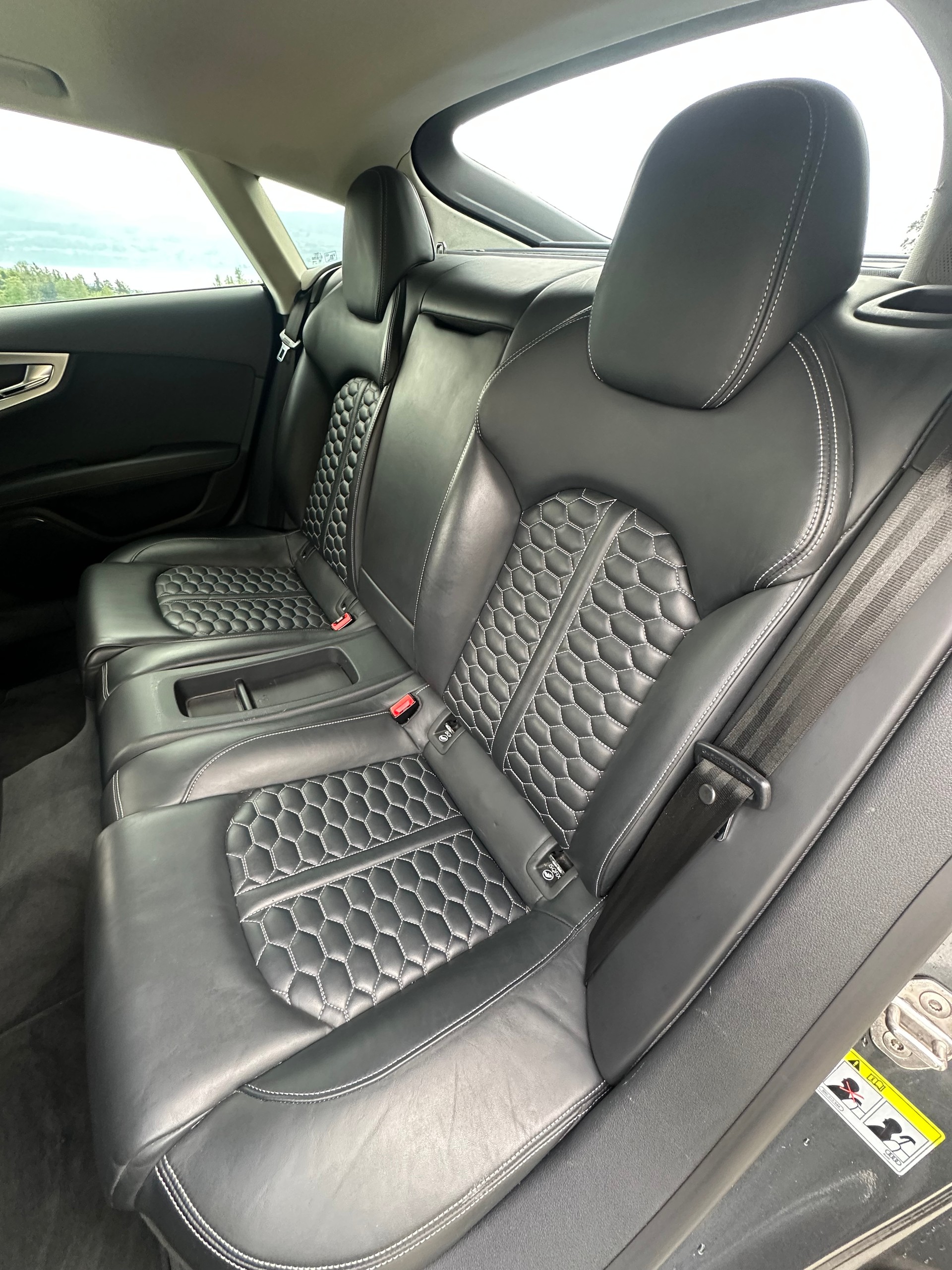 AUDI RS7 Sportback 4.0 TFSI V8 quattro S-tronic-image-9