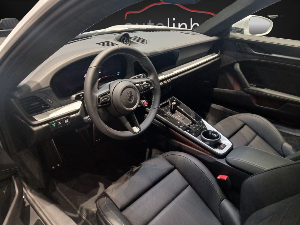 PORSCHE 911 Turbo S PDK-image-4
