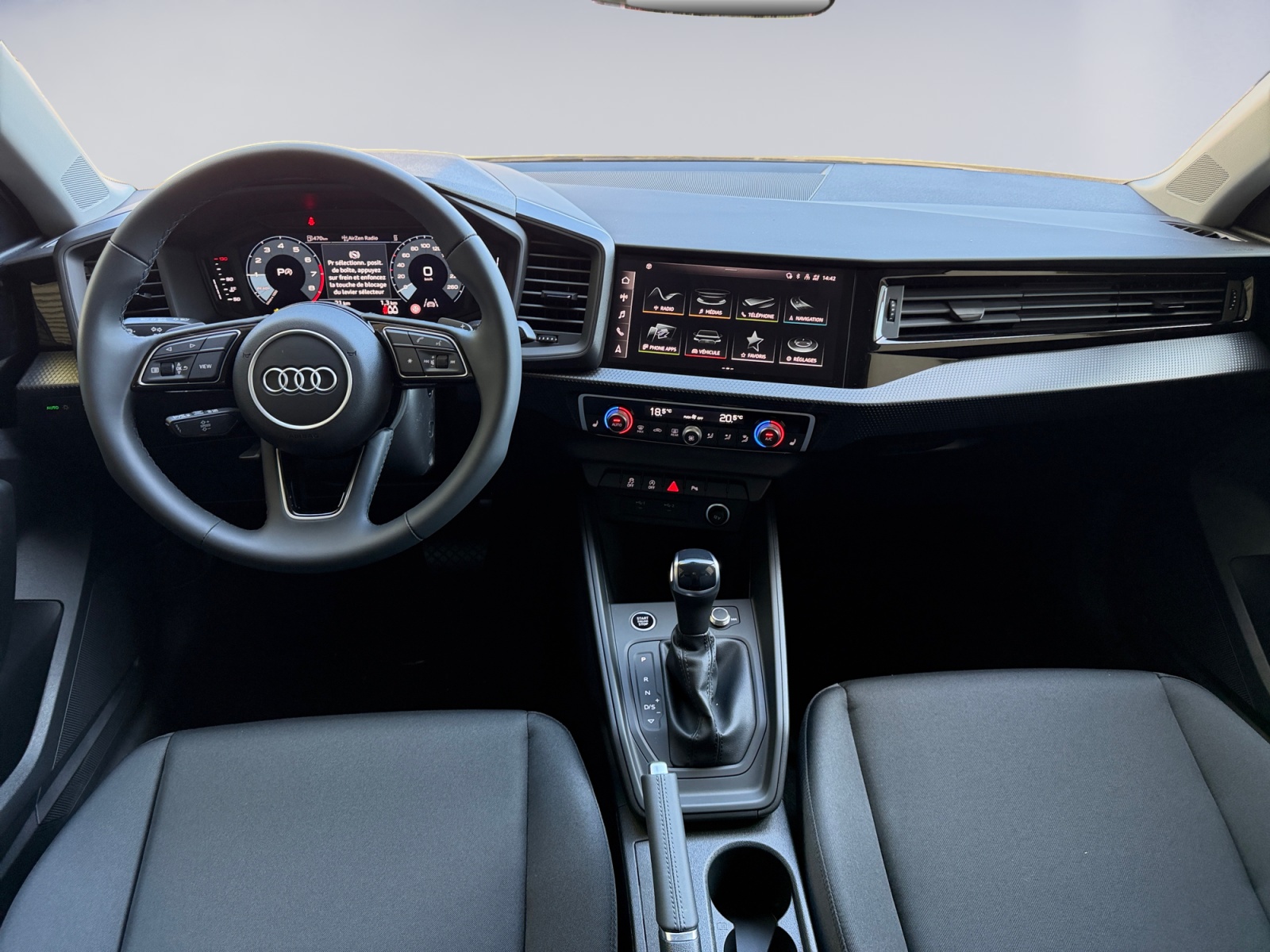 AUDI A1 Sportback 30 TFSI Attraction S-tronic-image-8