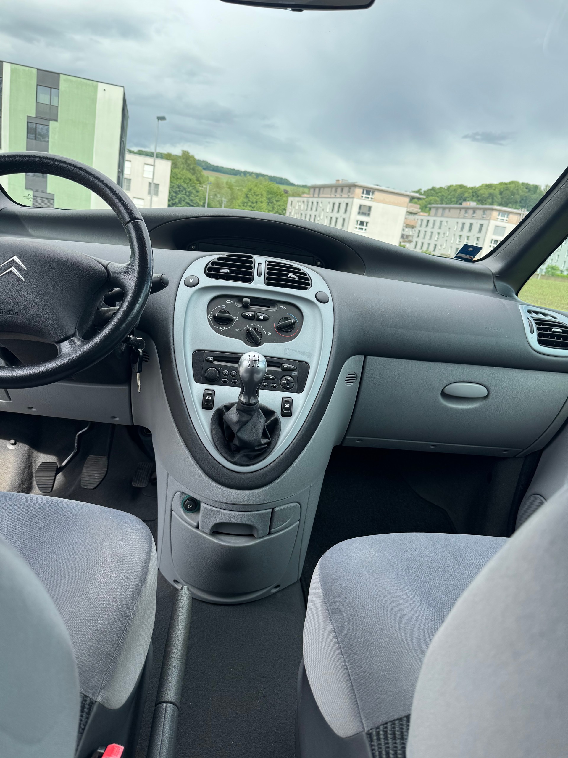 CITROEN Xsara Picasso 1.6i (X)-image-10