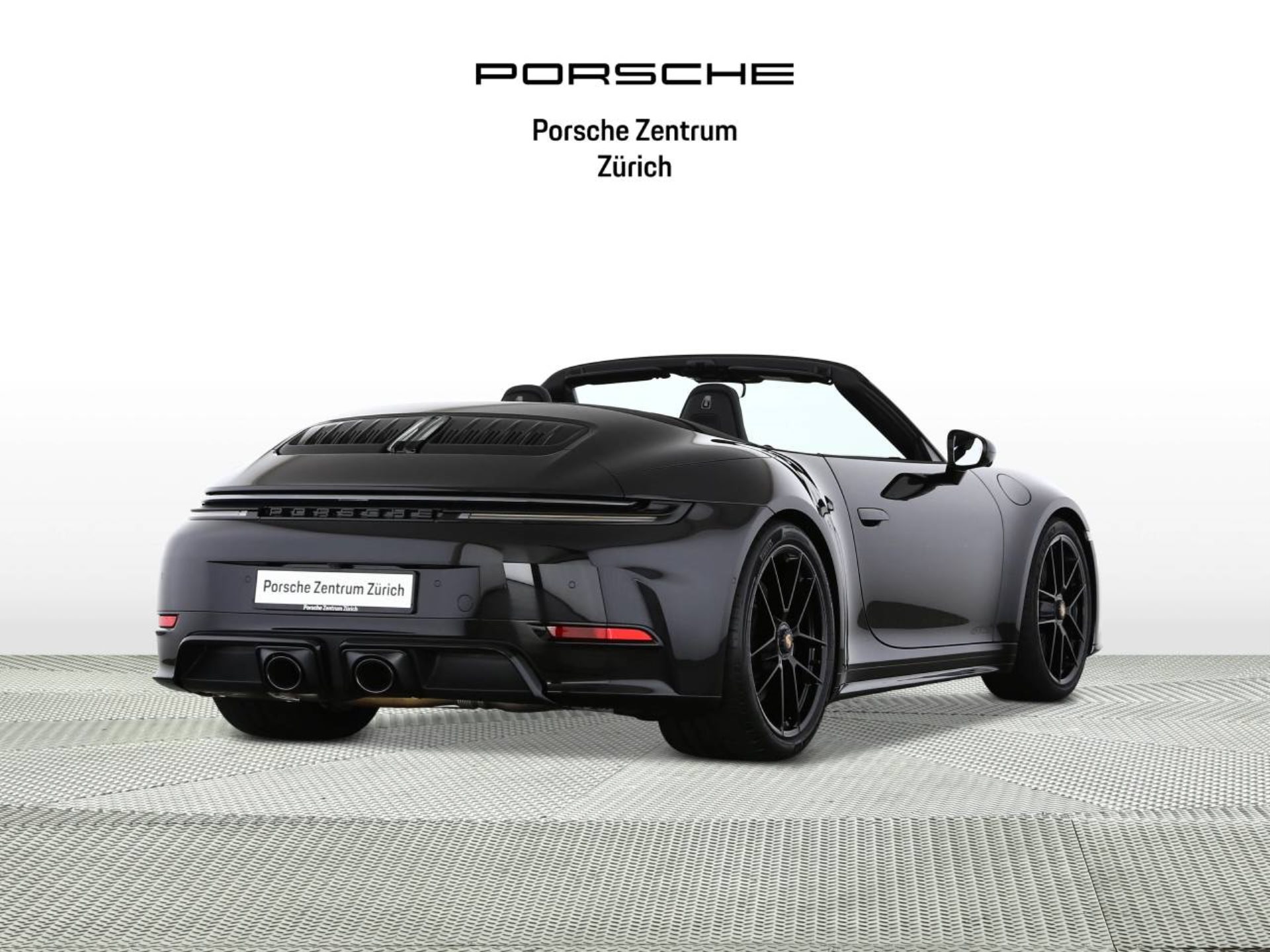 PORSCHE 911 Carrera GTS Cabriolet-image-5