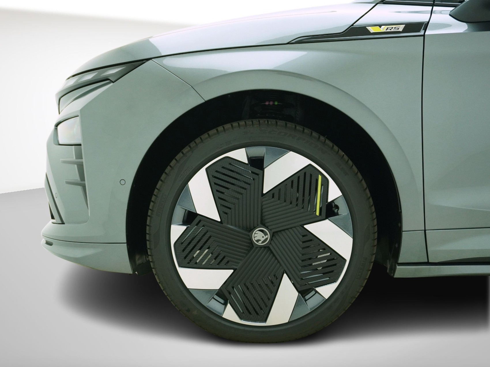 SKODA Enyaq iV RS-Lounge-image-9