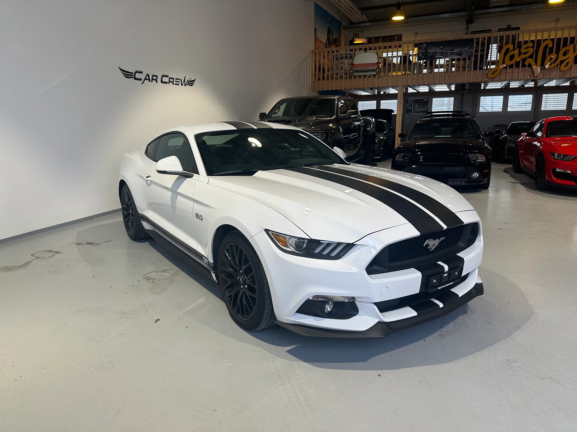 FORD Mustang Fastback 5.0 V8 GT Automat-image-2
