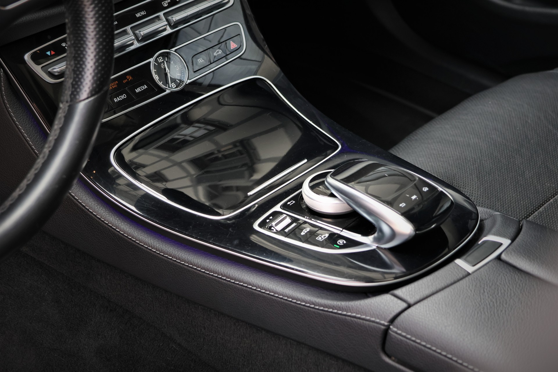 MERCEDES-BENZ E 220 d All-Terrain Avantgarde 4Matic 9G-Tronic (CH)-image-10