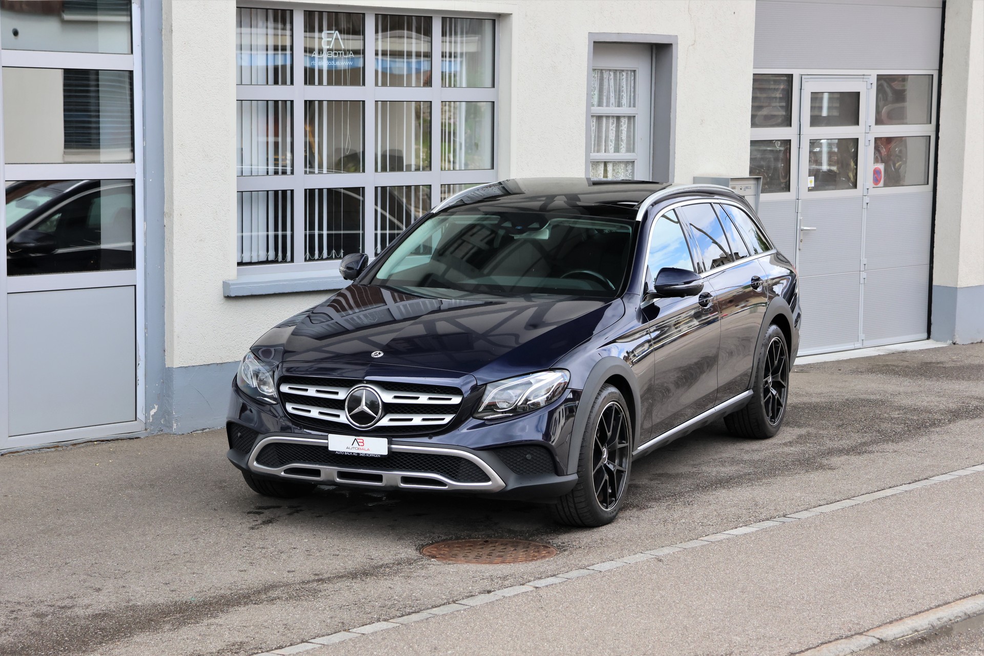 MERCEDES-BENZ E 220 d All-Terrain Avantgarde 4Matic 9G-Tronic (CH)-image-0