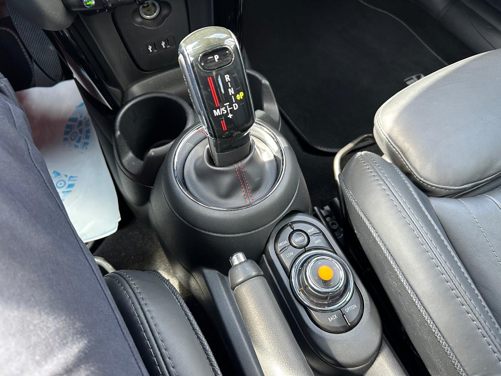 MINI Cooper S Steptronic DKG-image-9