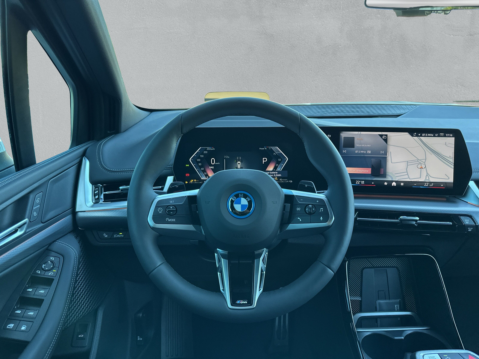 BMW 225e xDrive Active Tourer M Sport-image-16
