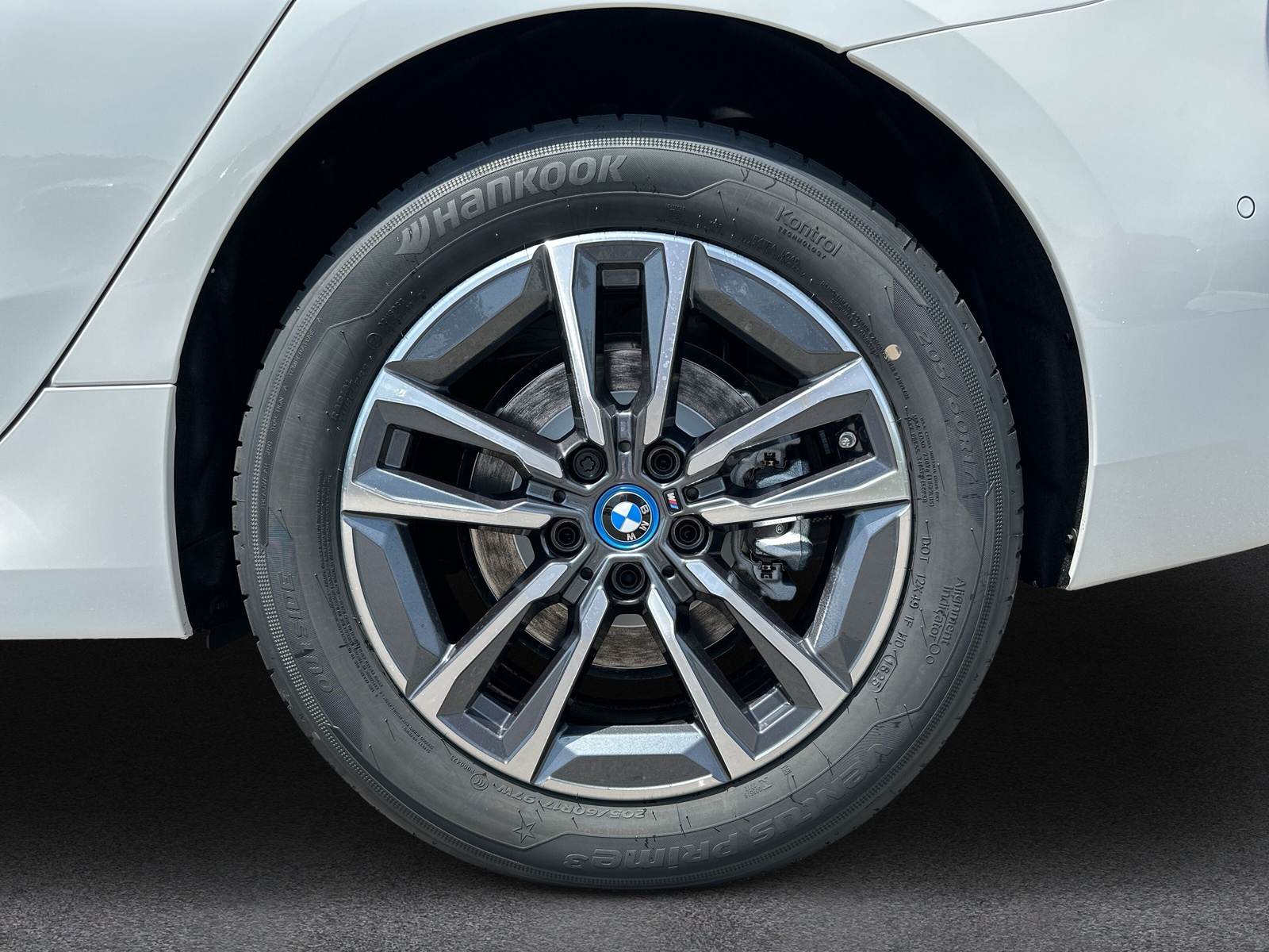 BMW 225e xDrive Active Tourer M Sport-image-8