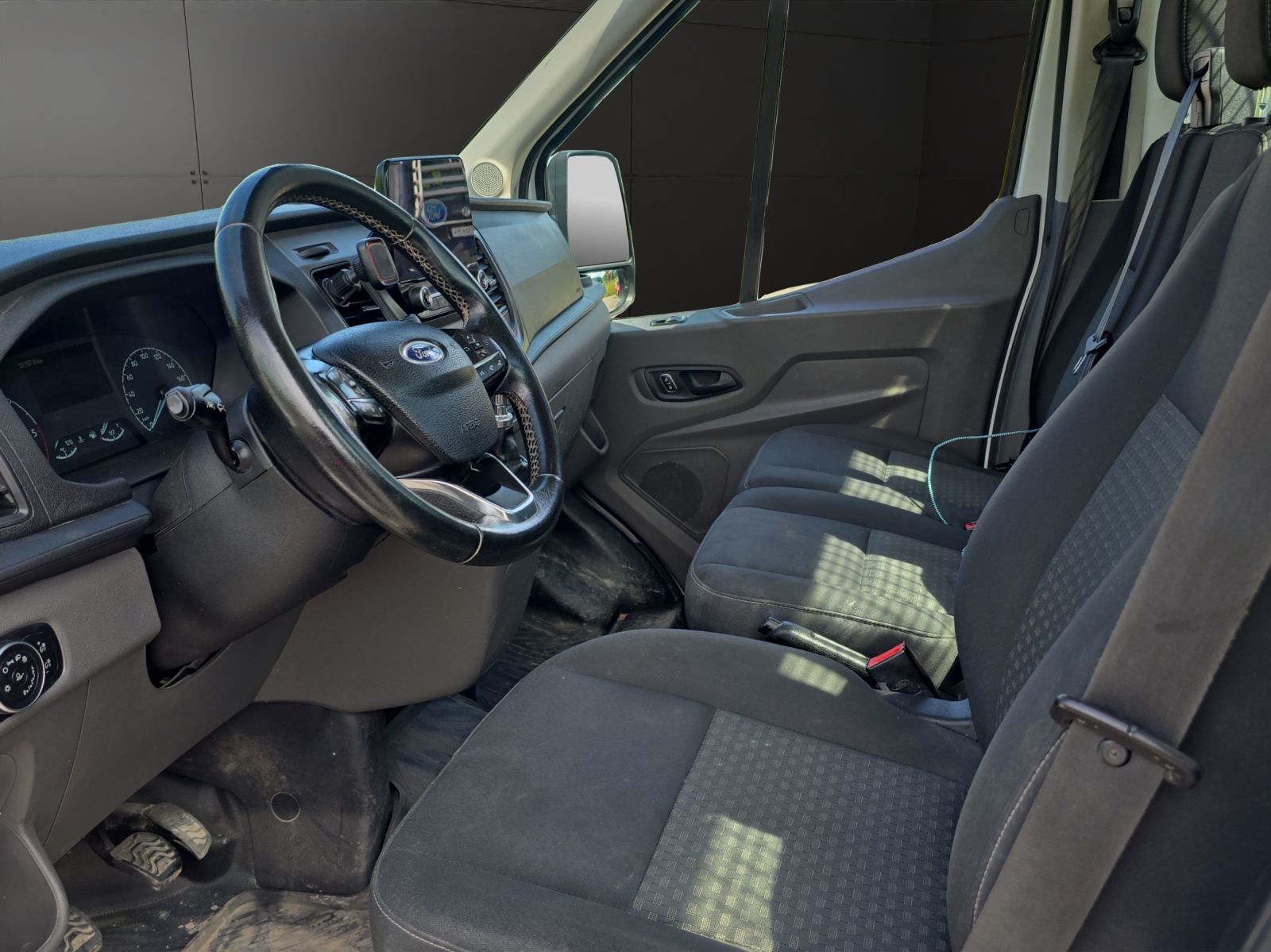 FORD Transit Kab.-Ch. 350 L2 2.0 EcoBlue 185 Trend-image-12