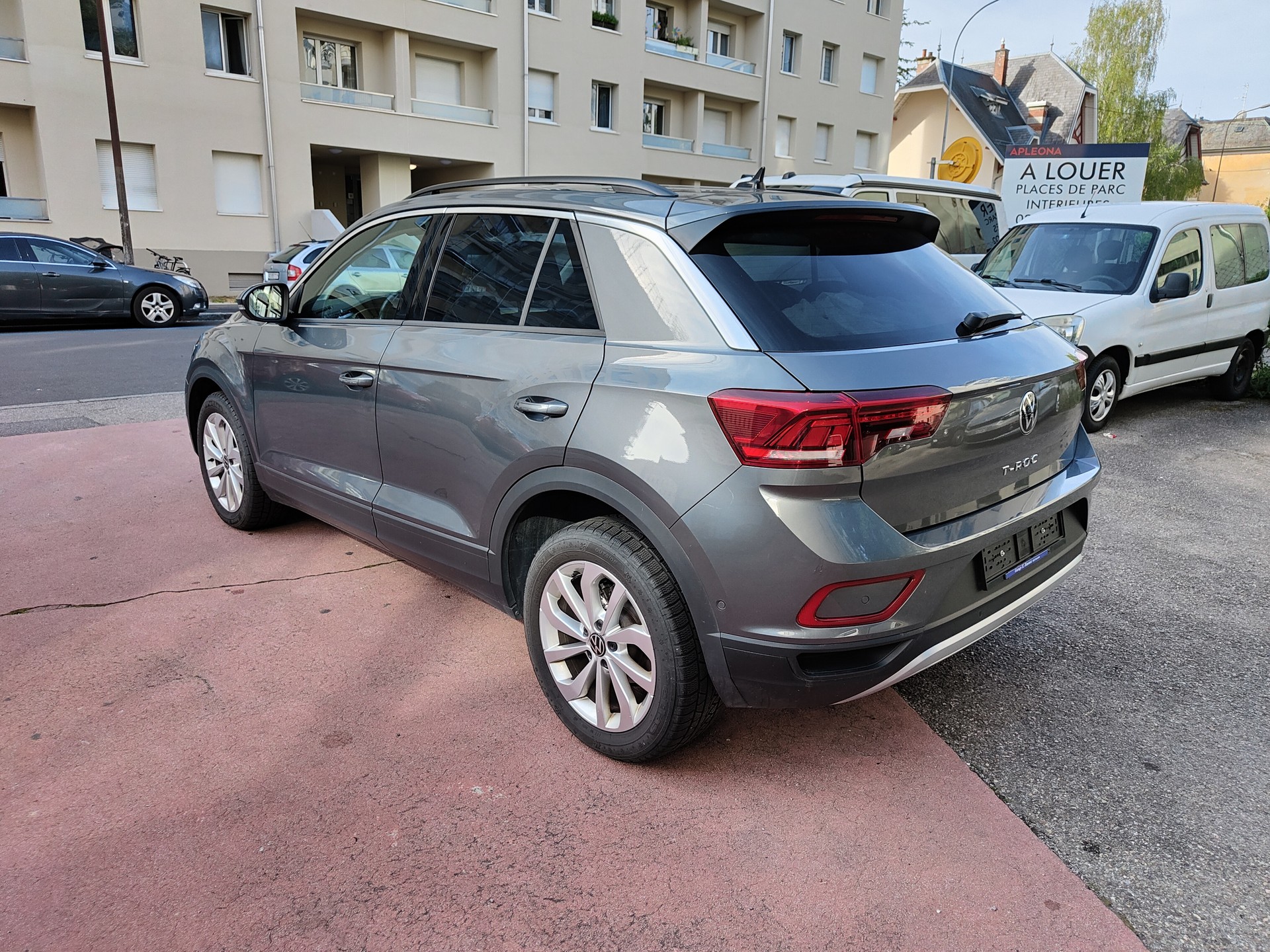 VW T-Roc 1.5 TSI EVO Life DSG-image-1