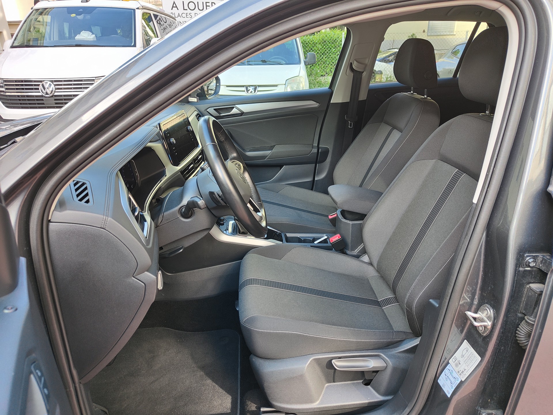 VW T-Roc 1.5 TSI EVO Life DSG-image-6