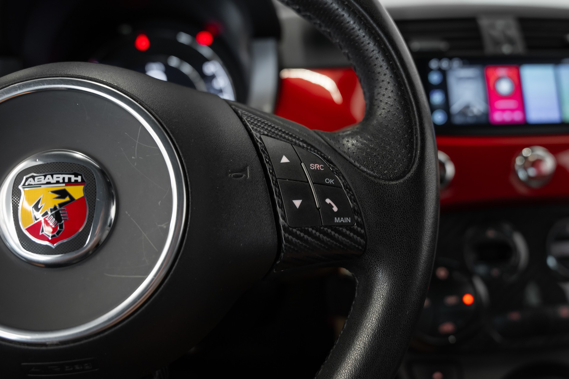 FIAT 595 1.4 16V Turbo Abarth Turismo-image-19