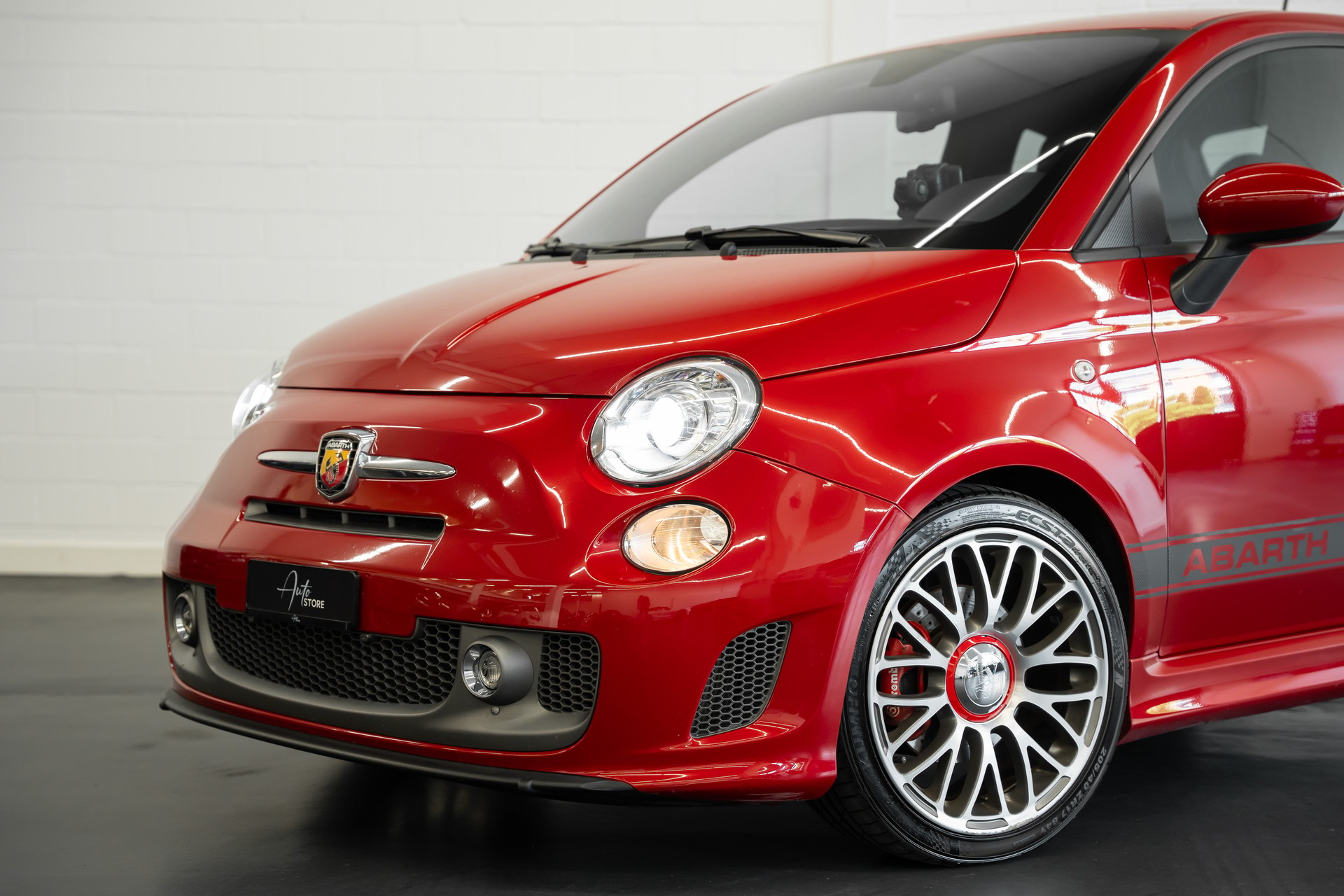 FIAT 595 1.4 16V Turbo Abarth Turismo-image-3