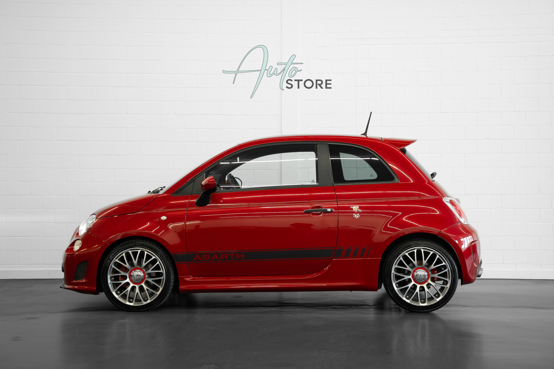 FIAT 595 1.4 16V Turbo Abarth Turismo-image-2