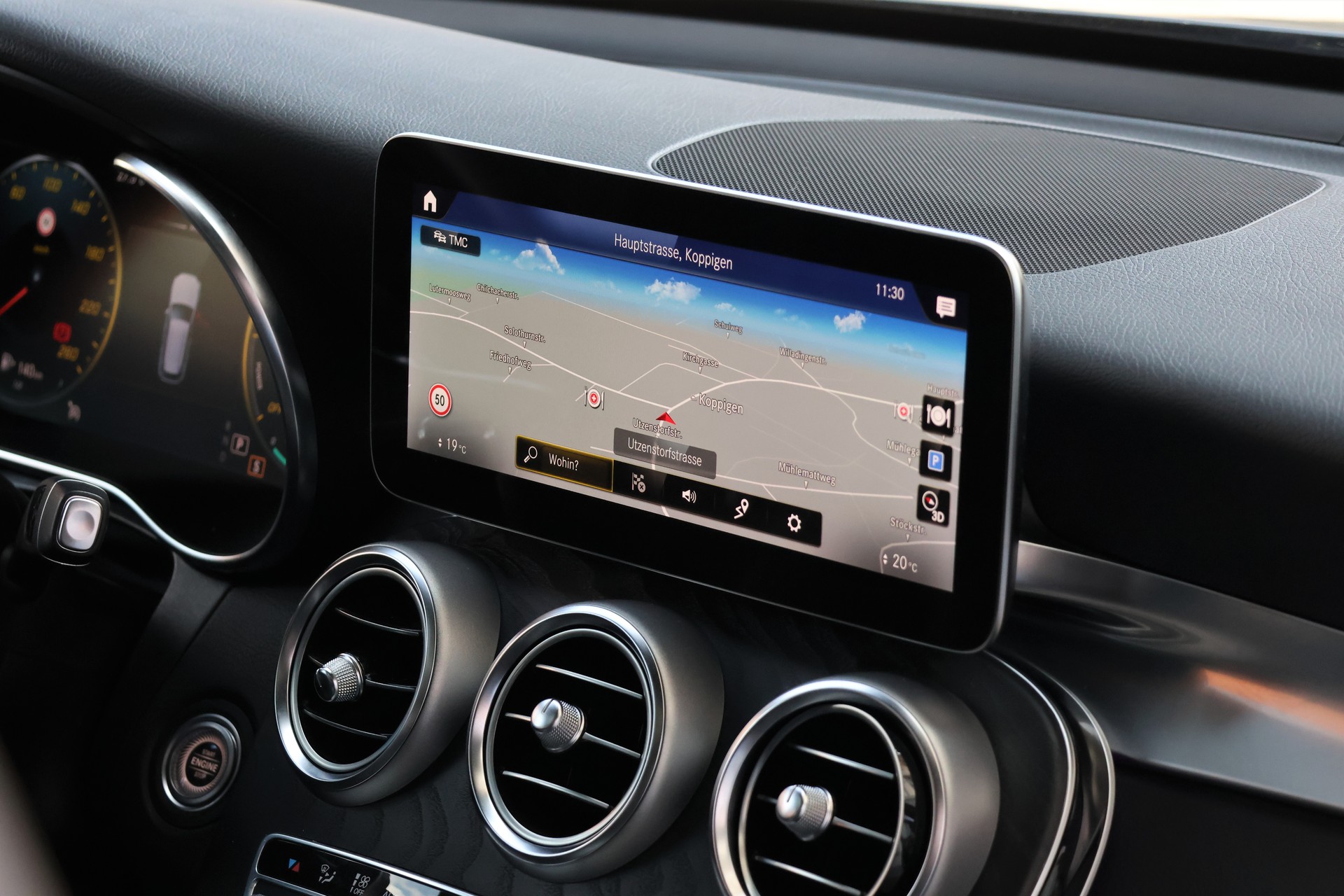 MERCEDES-BENZ GLC 300 e AMG Line 4Matic 9G-Tronic (CH)-image-18