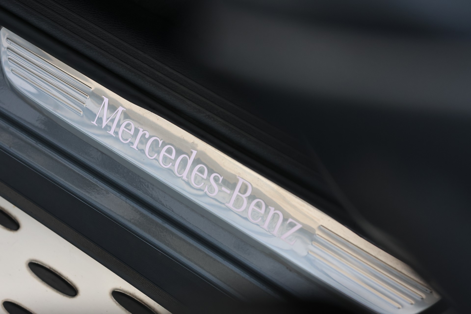 MERCEDES-BENZ GLC 300 e AMG Line 4Matic 9G-Tronic (CH)-image-20