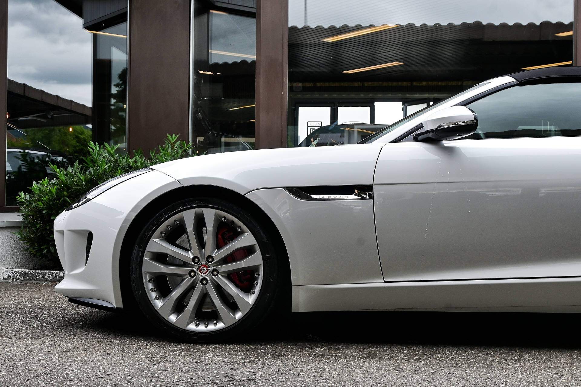 JAGUAR F-Type Convertible S 3.0 V6-image-5