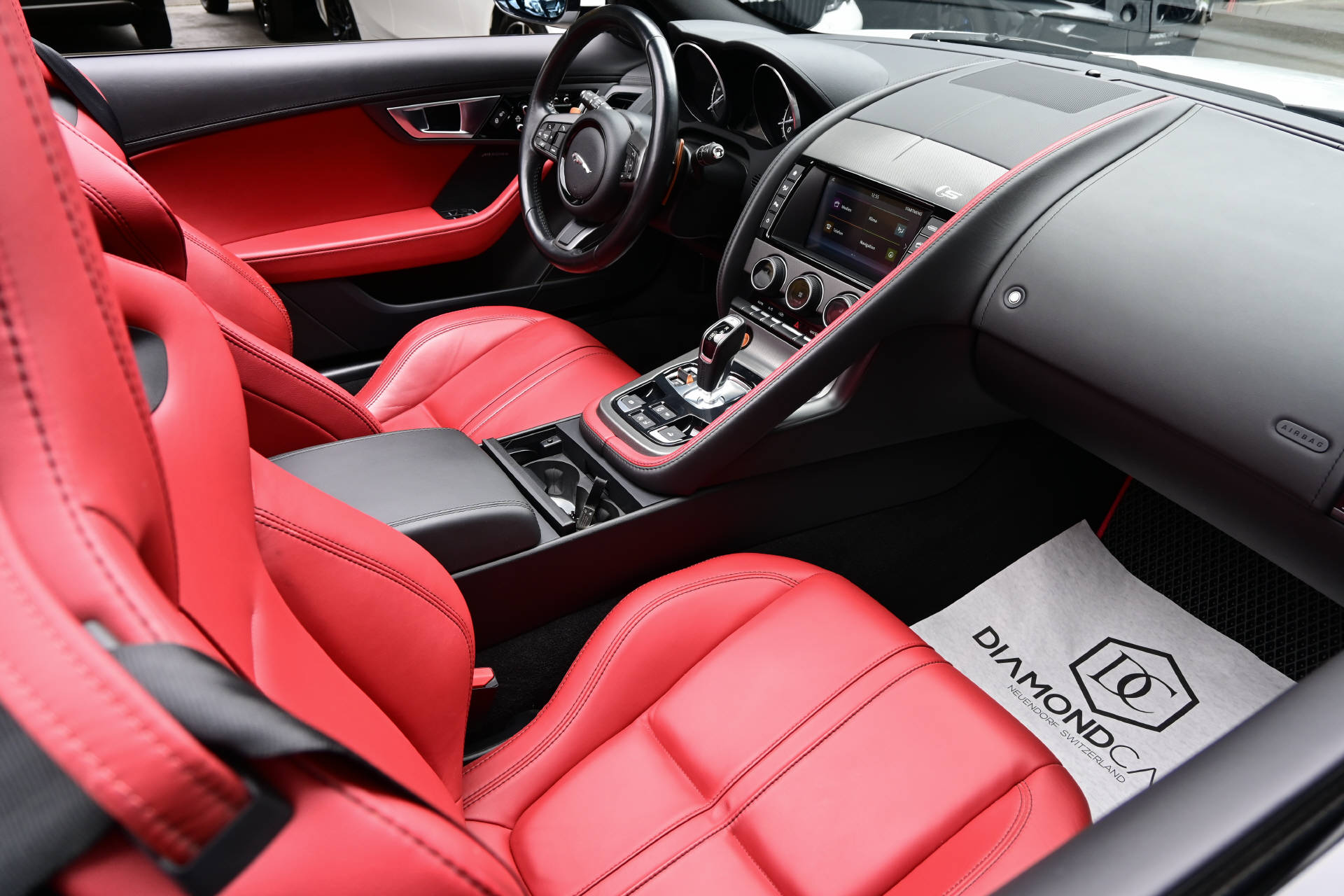 JAGUAR F-Type Convertible S 3.0 V6-image-15