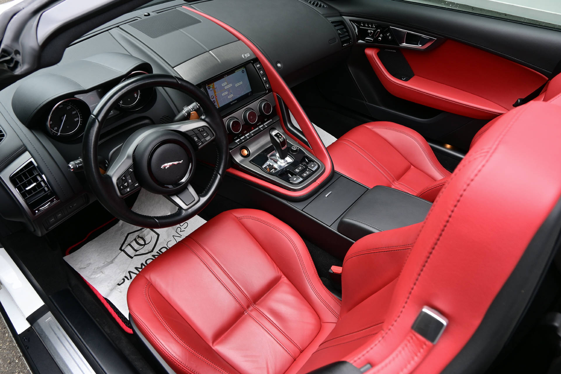JAGUAR F-Type Convertible S 3.0 V6-image-22