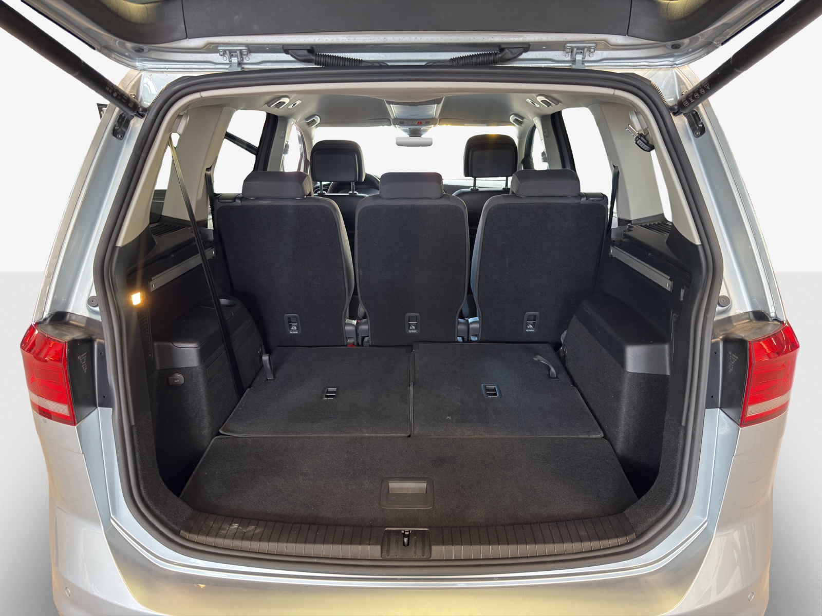 VW Touran 1.5 TSI EVO Comfortline DSG-image-12