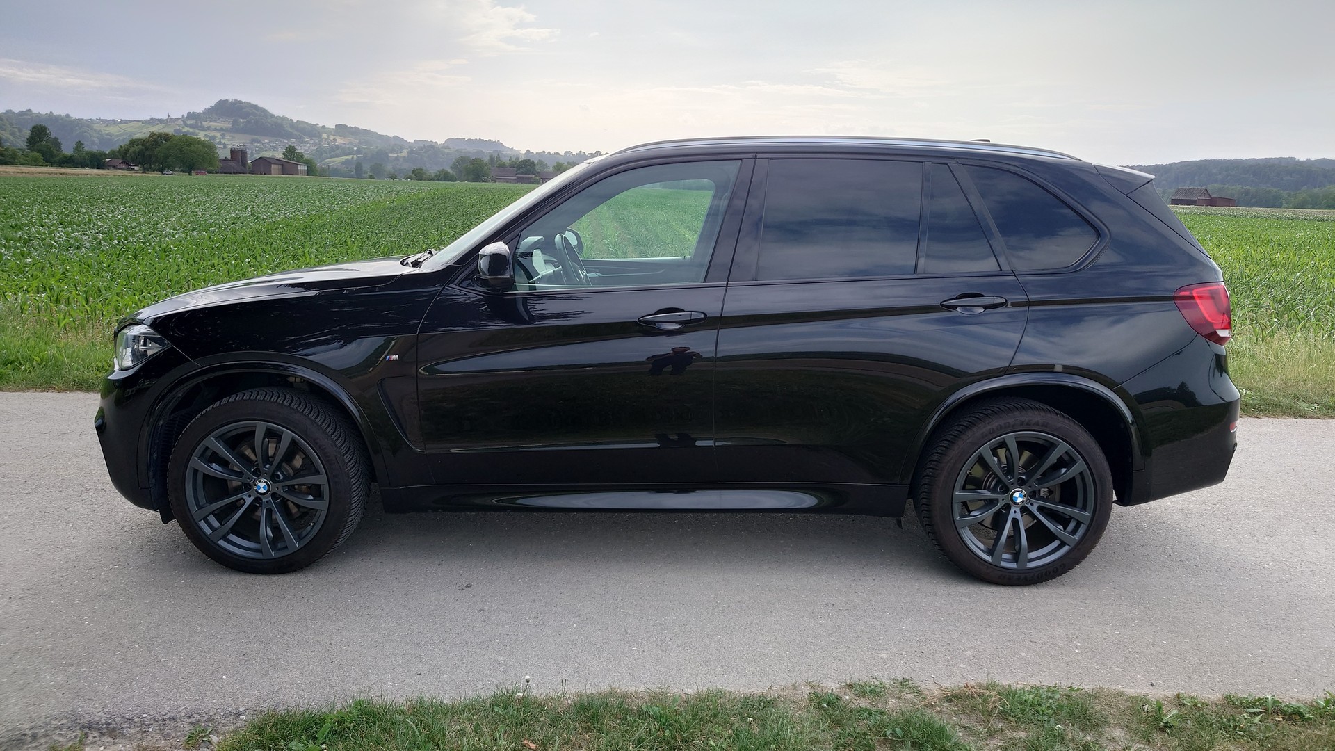 BMW X5 xDrive 40d Steptronic-image-1