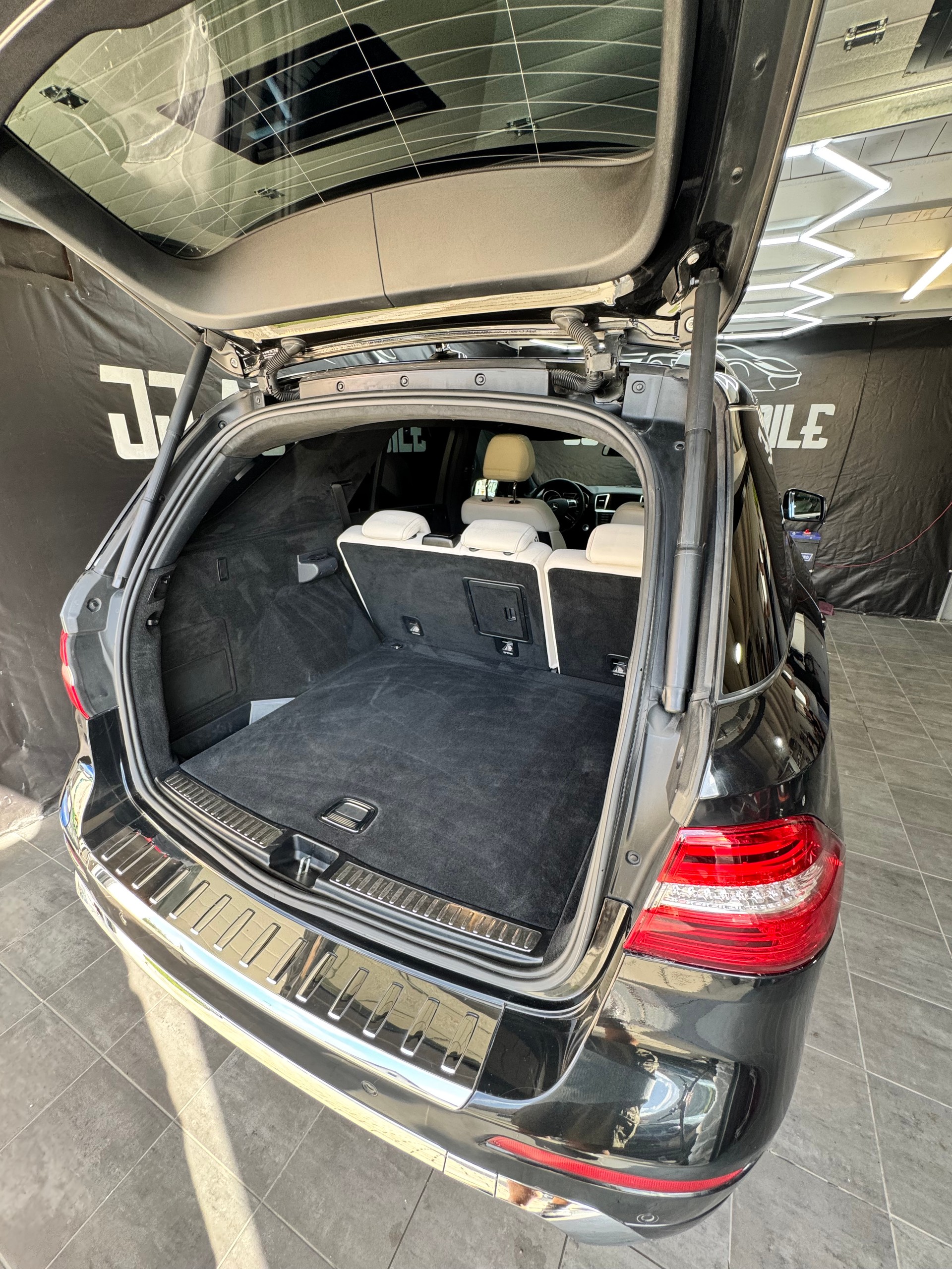 MERCEDES-BENZ ML 350 BlueTEC Executive 4Matic 7G-Tronic-image-5