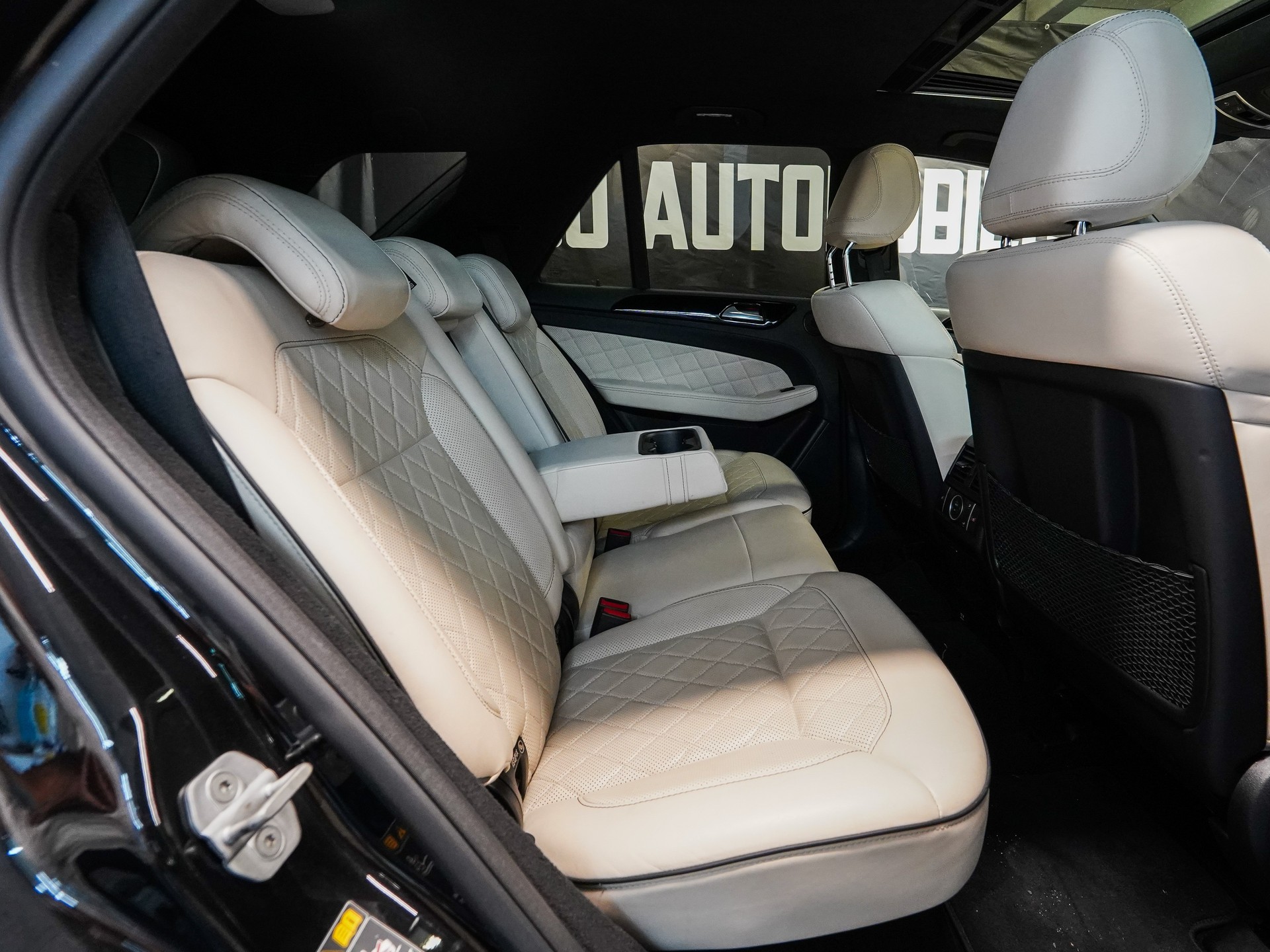 MERCEDES-BENZ ML 350 BlueTEC Executive 4Matic 7G-Tronic-image-10