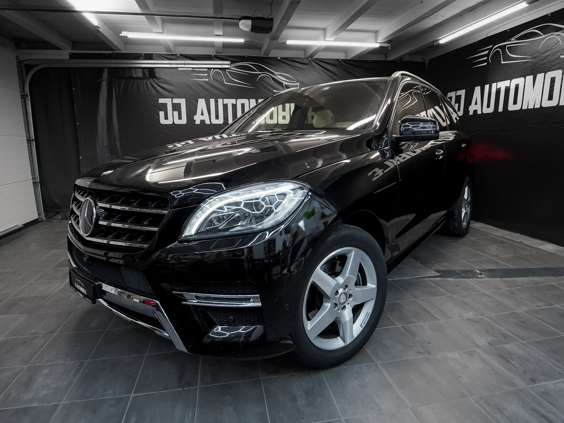 MERCEDES-BENZ ML 350 BlueTEC Executive 4Matic 7G-Tronic