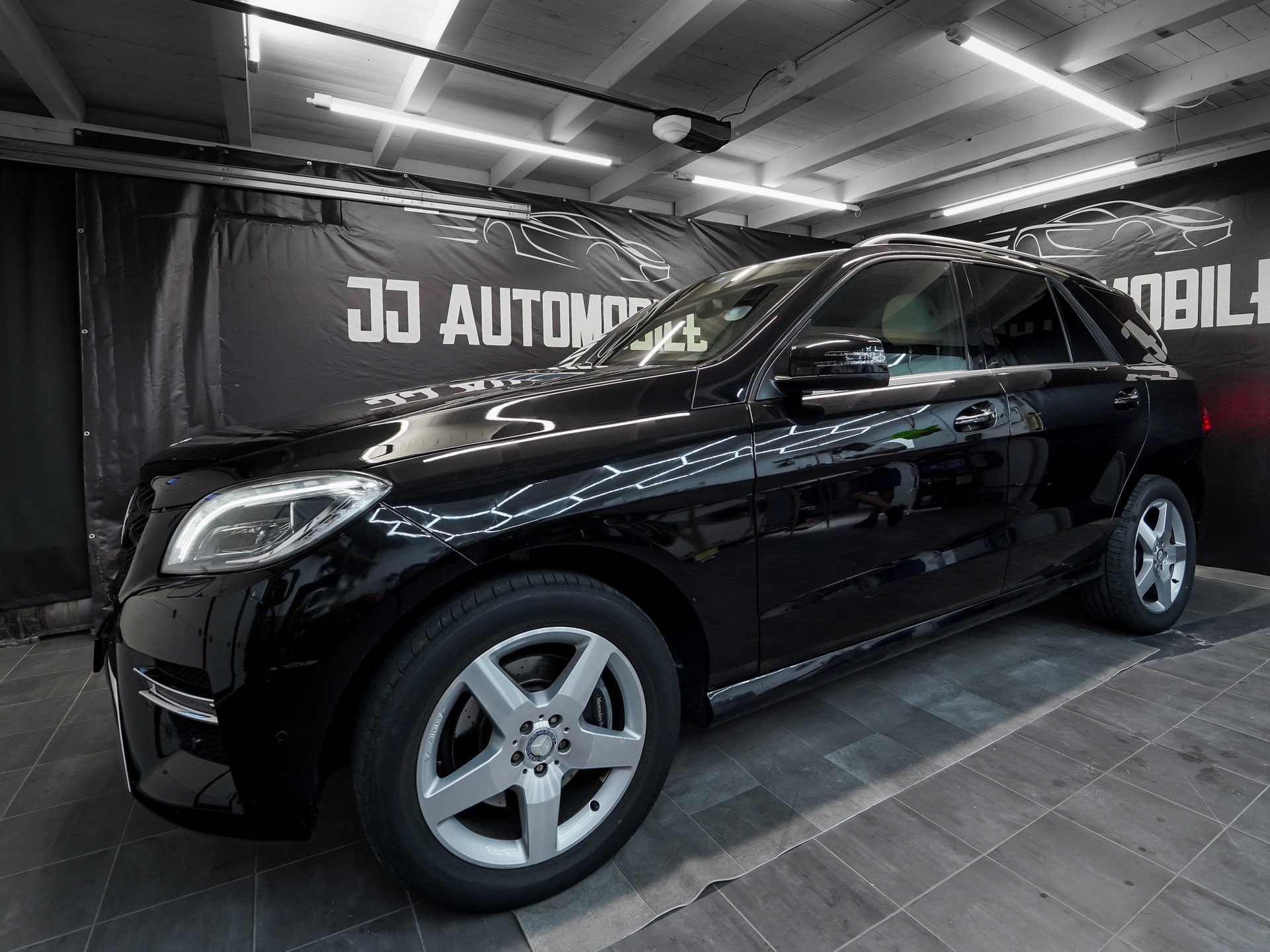 MERCEDES-BENZ ML 350 BlueTEC Executive 4Matic 7G-Tronic-image-2