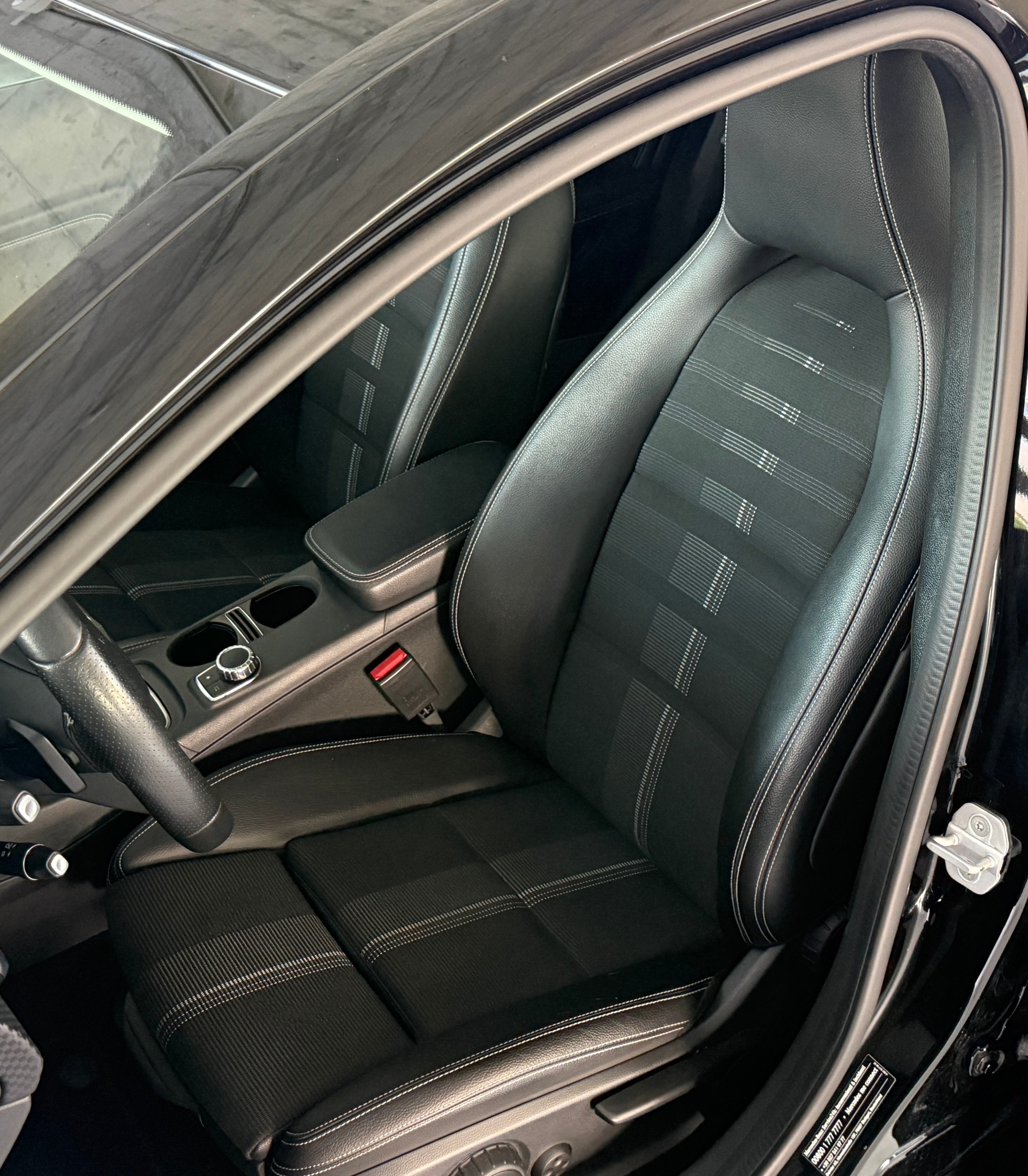 MERCEDES-BENZ A 180 CDI Style 7G-DCT-image-5