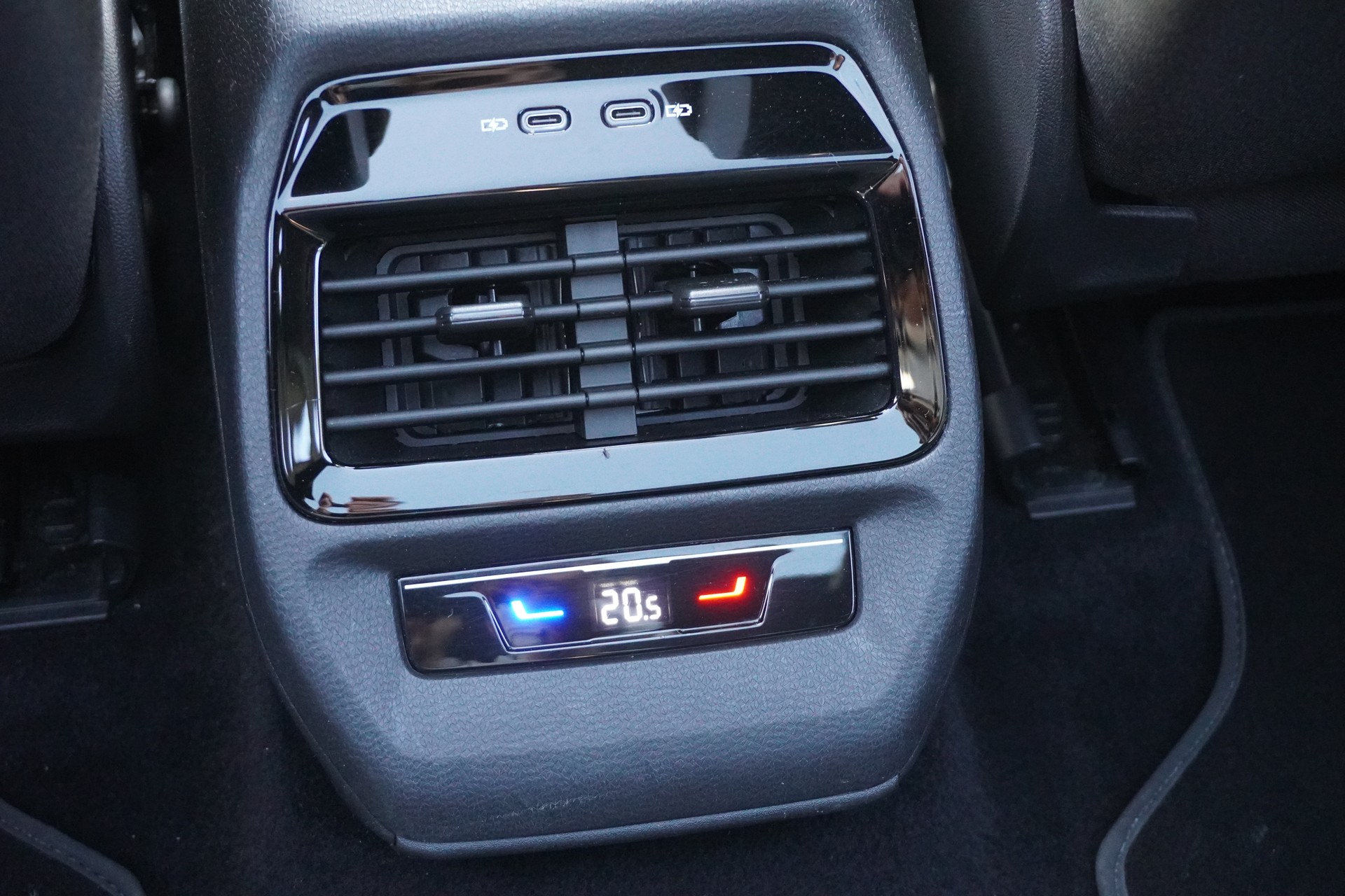 VW ID.4 GTX 77 kWh 4Motion-image-15