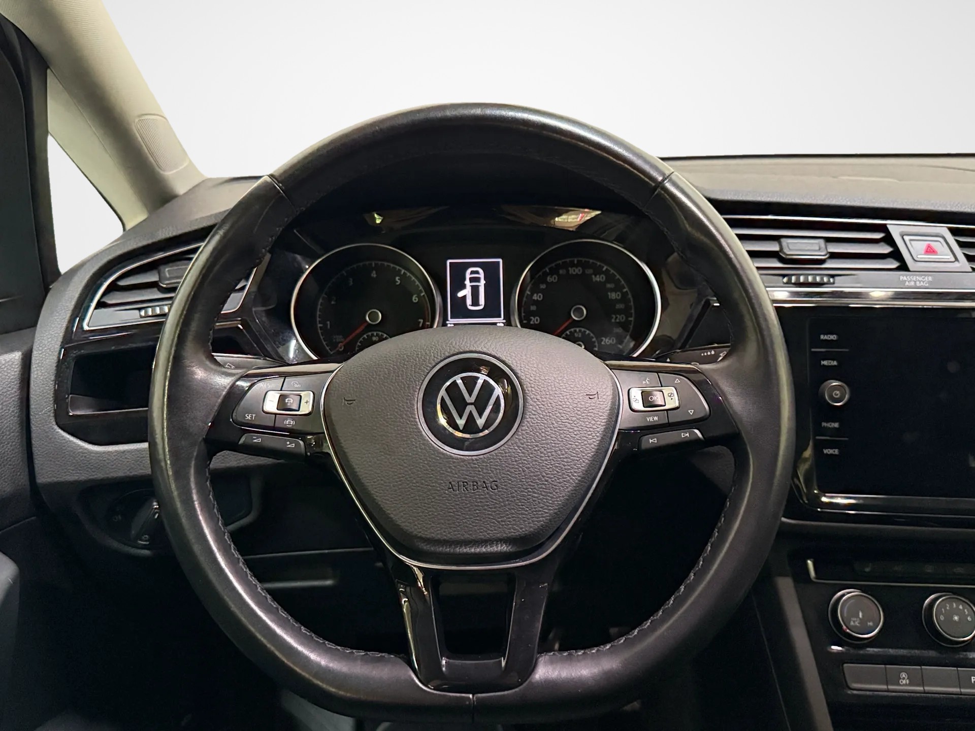 VW Touran 1.5 TSI EVO Comfortline DSG-image-19
