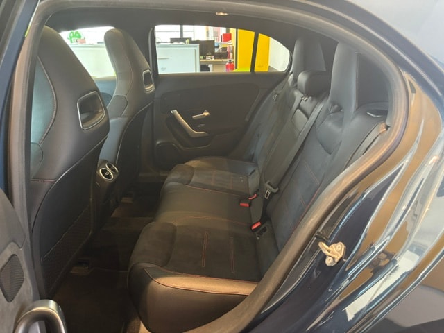 MERCEDES-BENZ A 180 AMG Line 7G-DCT-image-12