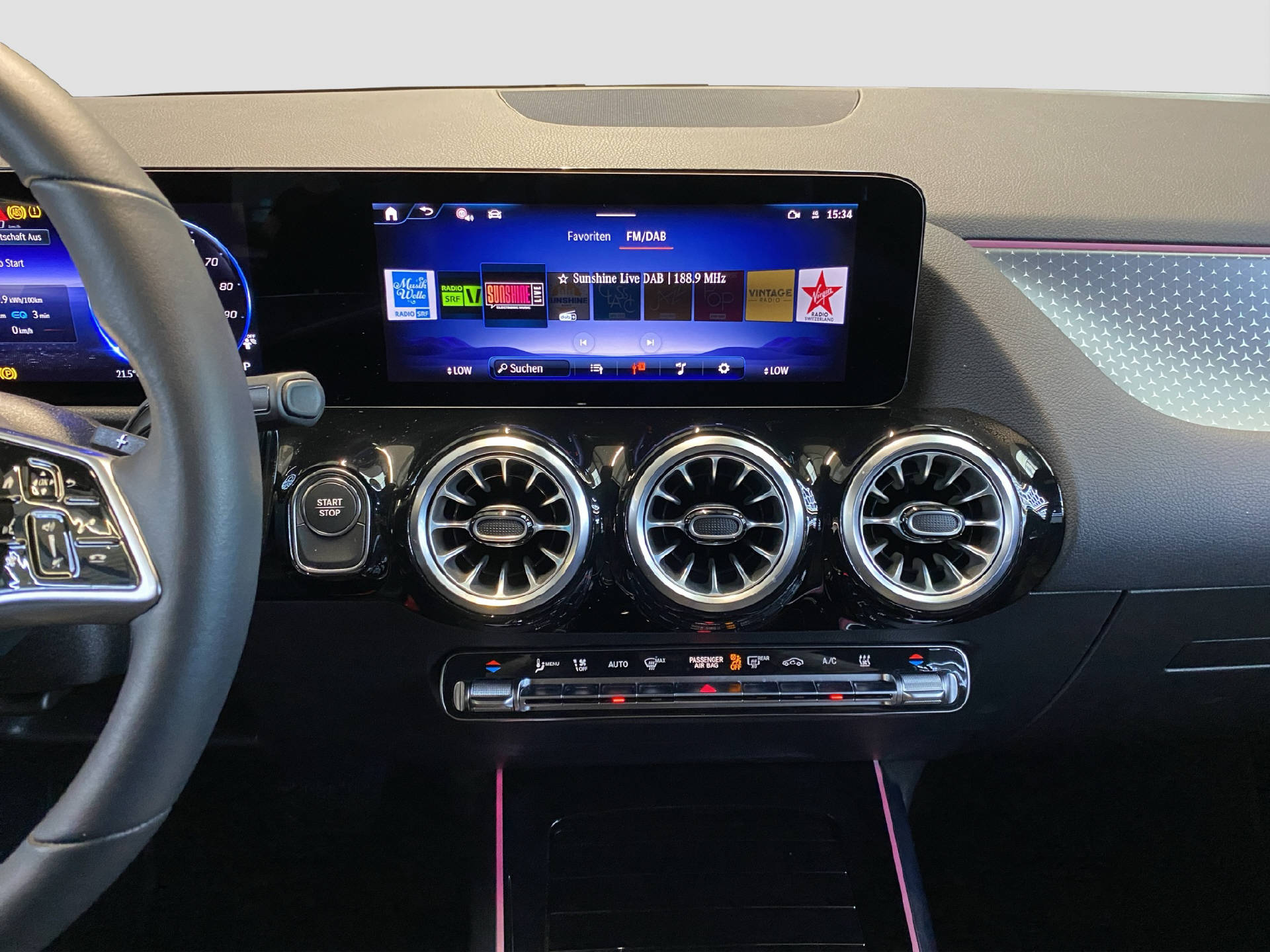 MERCEDES-BENZ EQA 250 Progressive-image-10