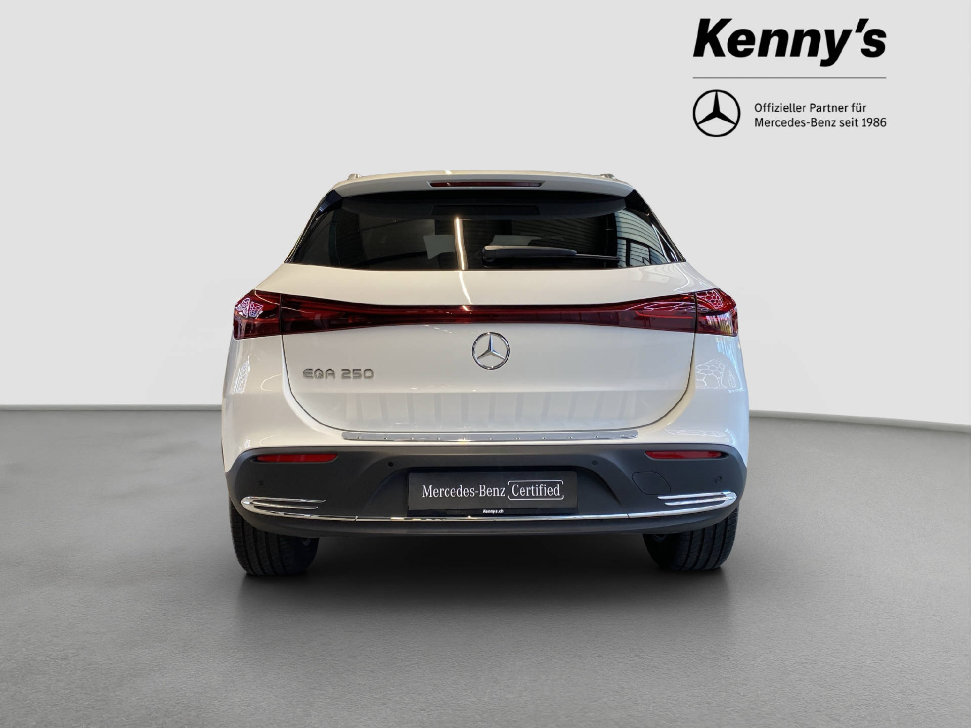 MERCEDES-BENZ EQA 250 Progressive-image-4