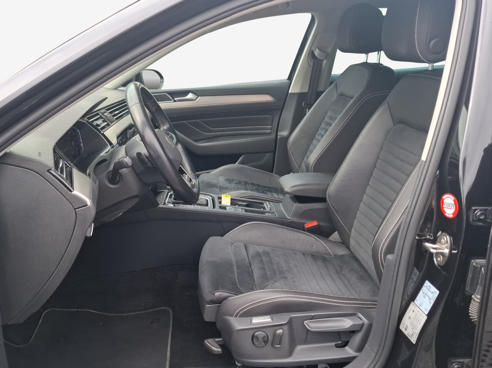 VW Passat 2.0 TDI BMT Elegance 4Motion DSG-image-7