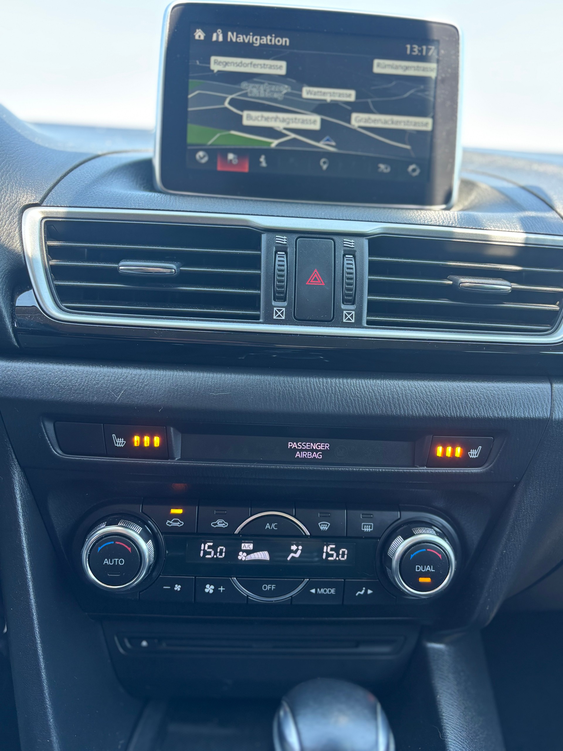 MAZDA 3 2.0 16V Ambition Activematic-image-10