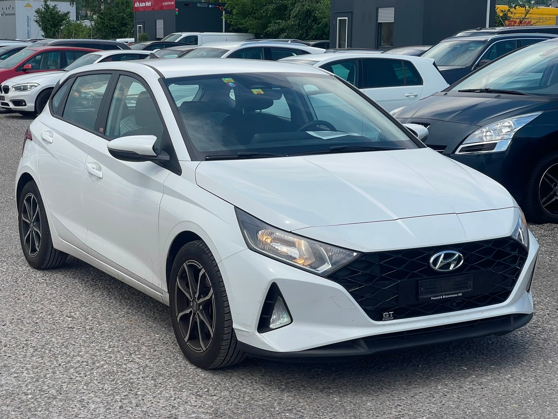 HYUNDAI i20 1.0 T-GDi Amplia DCT-image-1