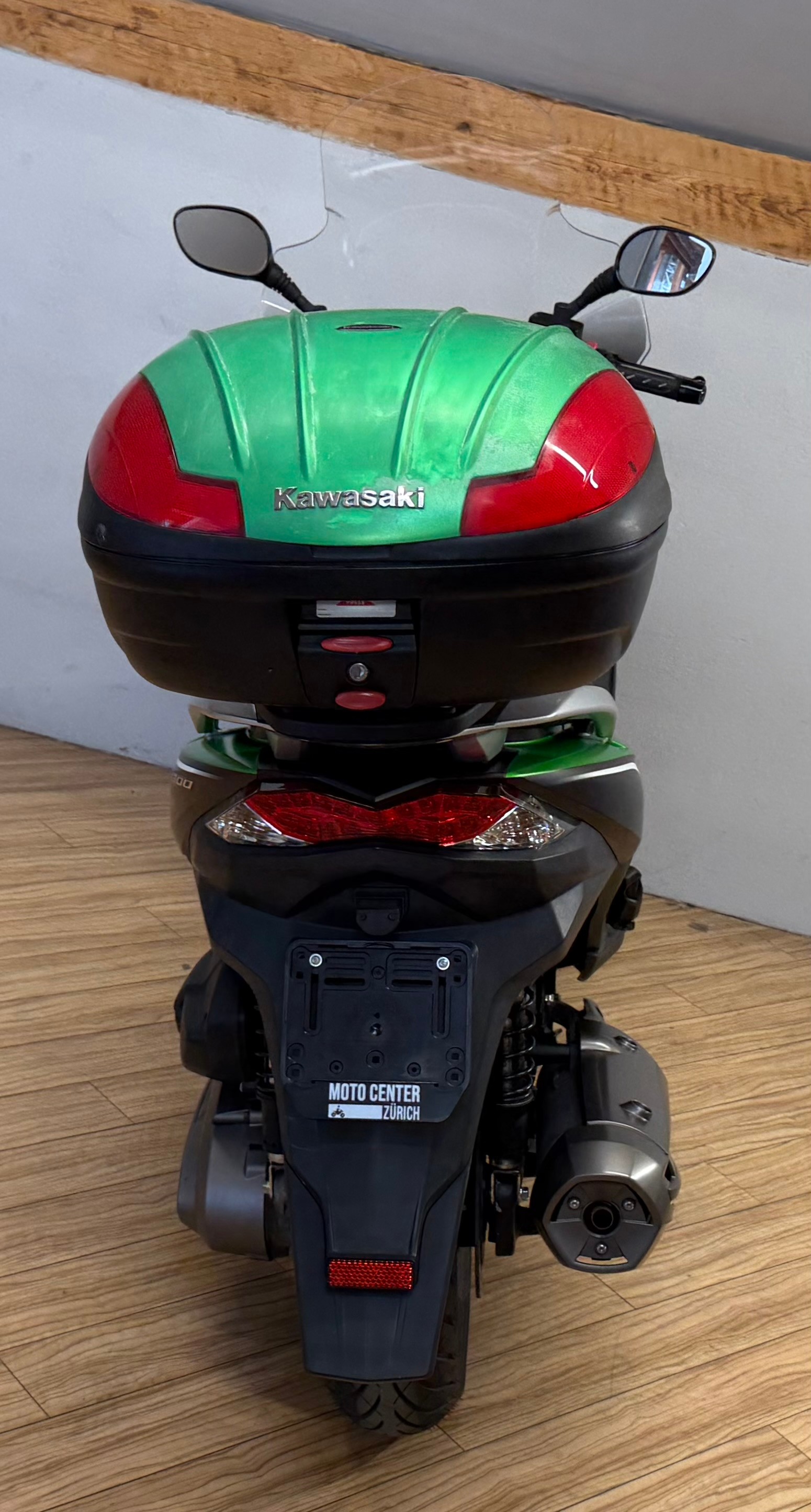 KAWASAKI J 300 SE ABS-showroom-element-3
