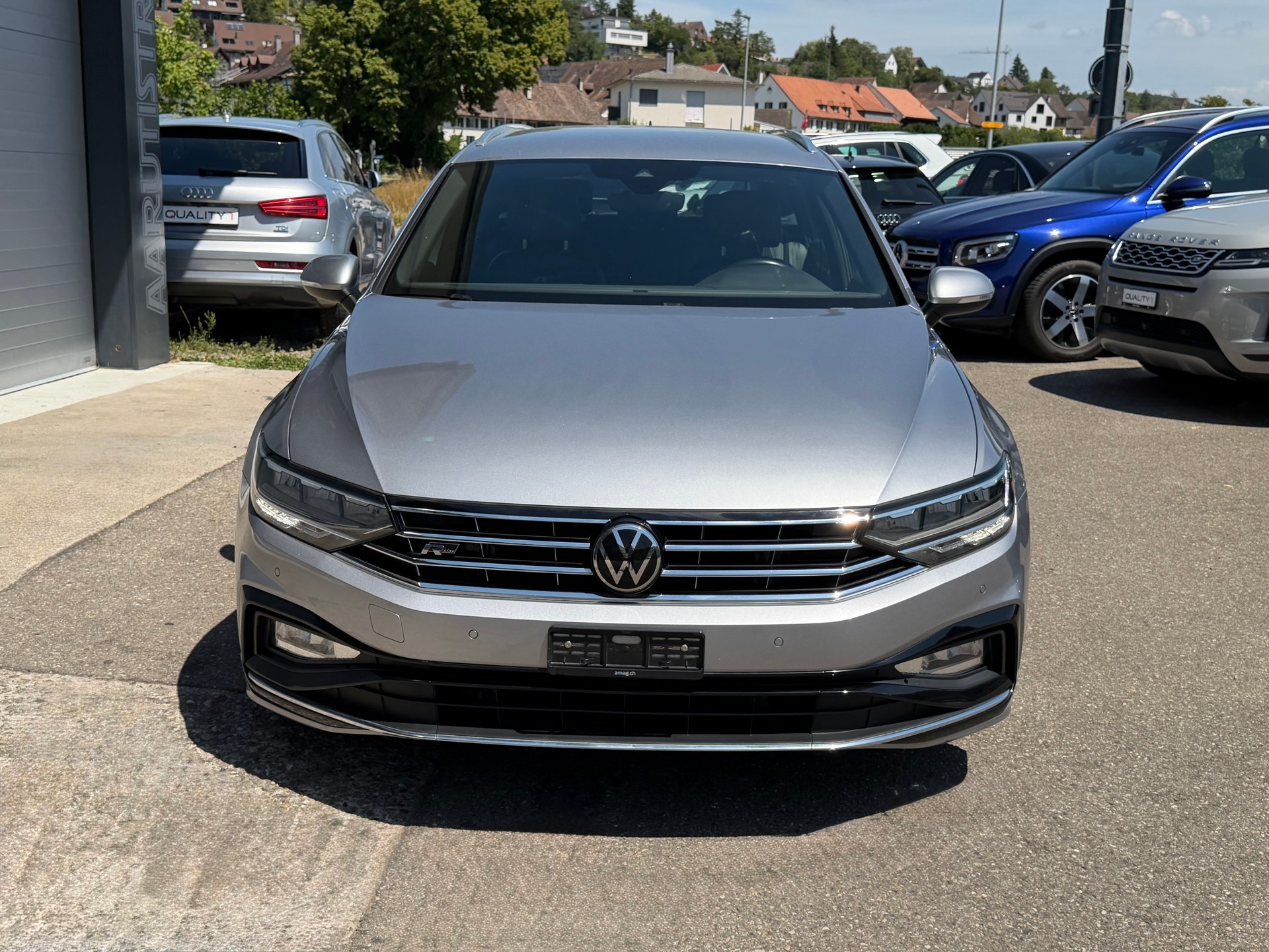 VW Passat 2.0 TDI R-Line 150PS, Elegance DSG-image-1