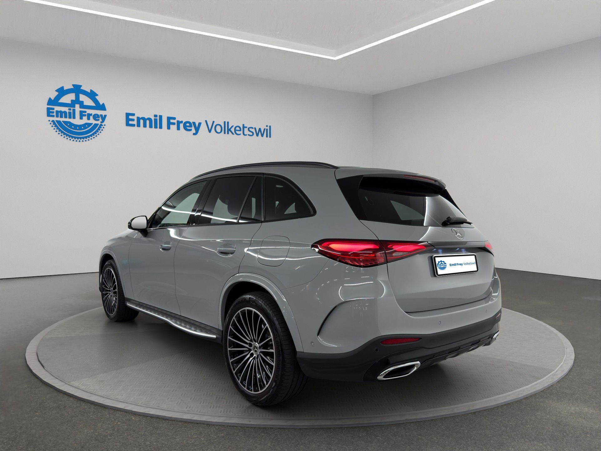 MERCEDES-BENZ GLC 400 e AMG Line 4matic-showroom-element-2