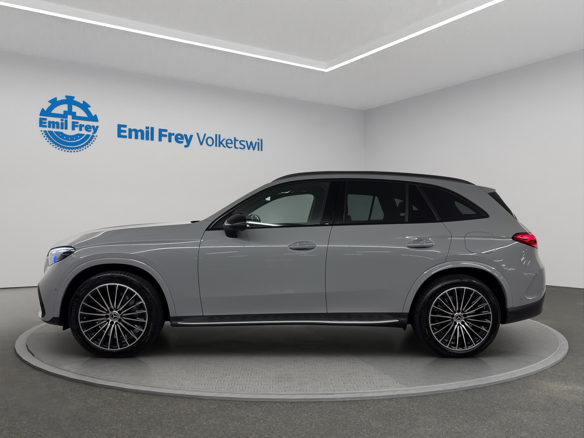 MERCEDES-BENZ GLC 400 e AMG Line 4matic-showroom-element-1