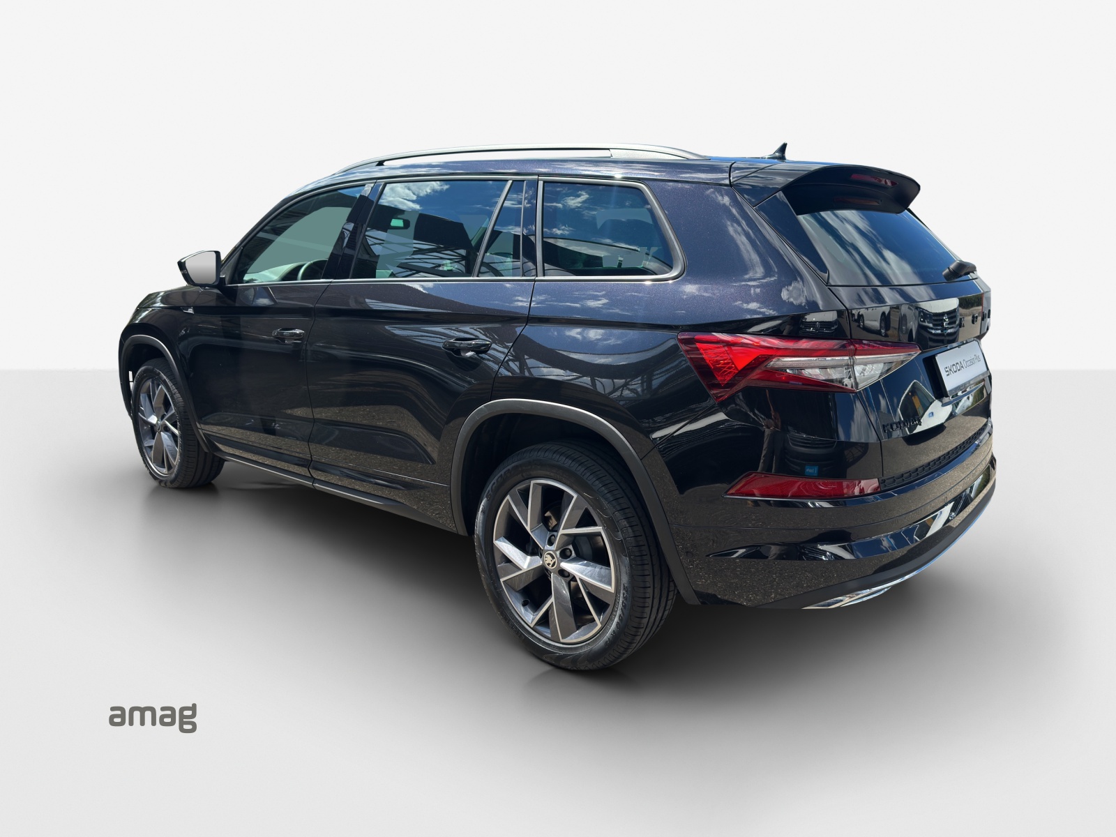SKODA Kodiaq 2.0 TDI CR SportLine 4x4 DSG-showroom-element-2